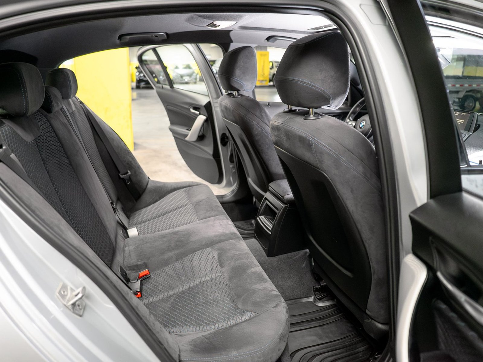 BMW 120i 1.6 2016 - Foto 4 de 20