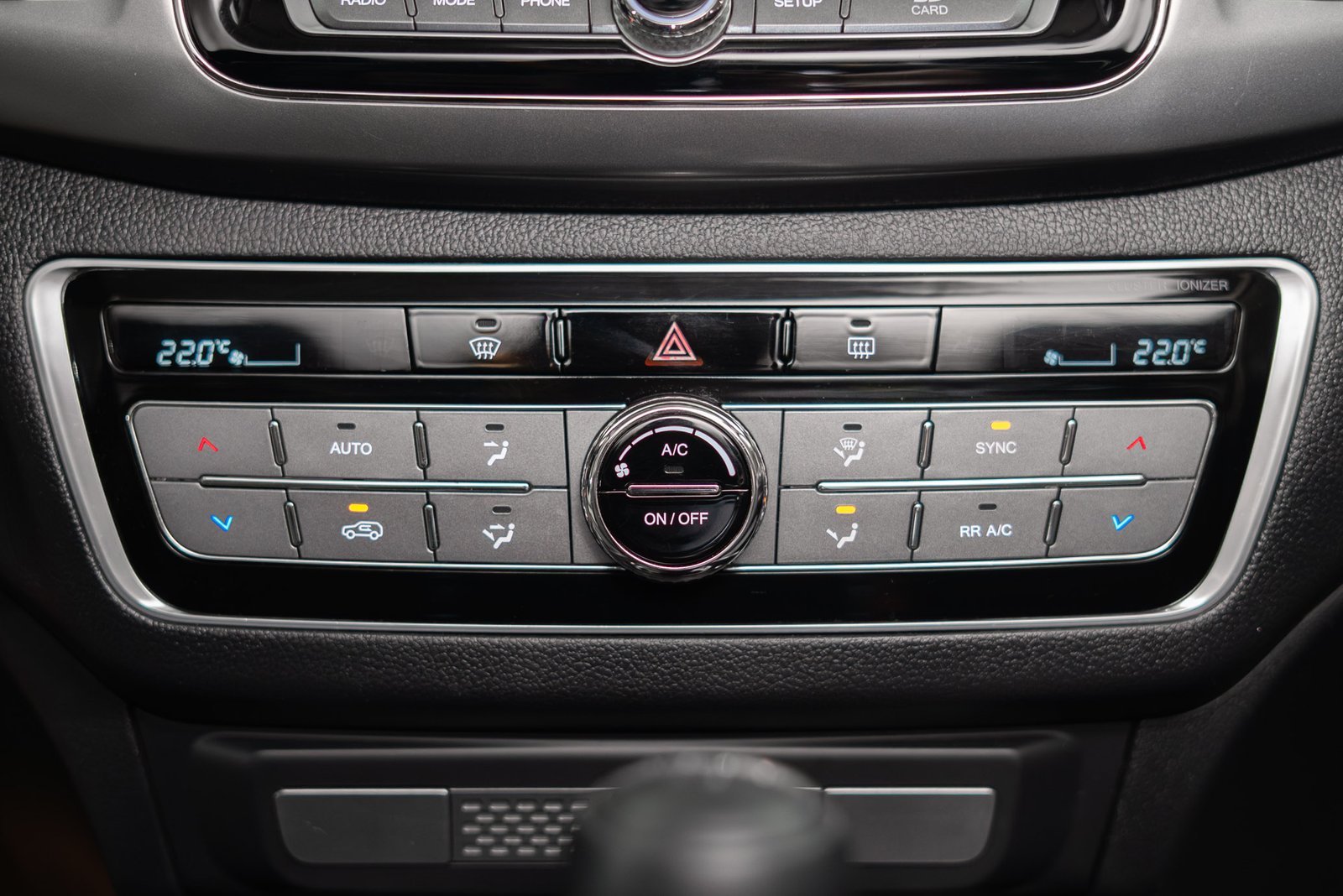SsangYong Rexton 2.2 2020 - Imagen 15 de 18