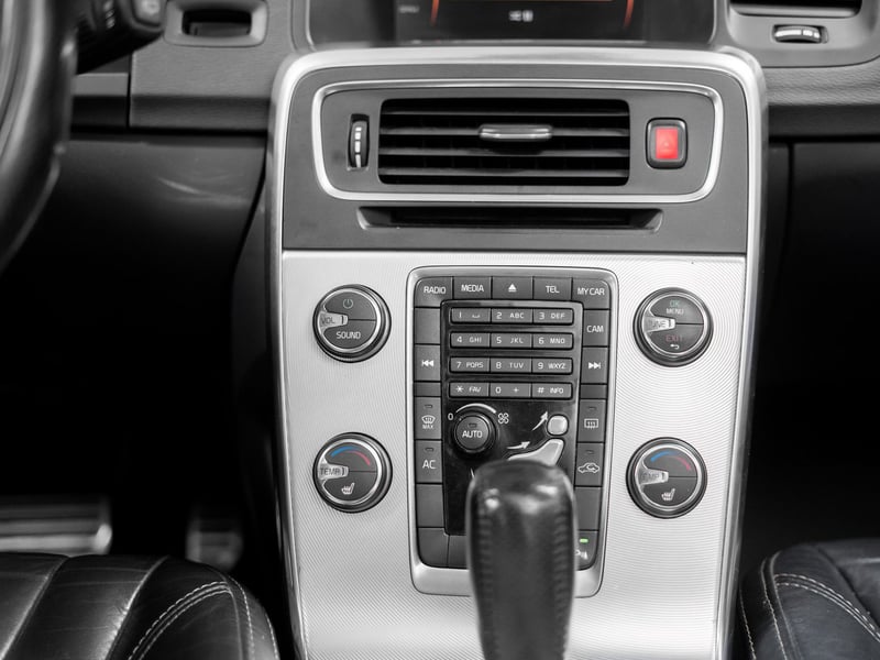 Volvo V60 3.0 2012 - Imagen 15 de 18