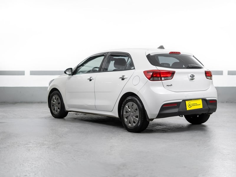 Kia Rio5 1.4 2020 - Imagen 8 de 16