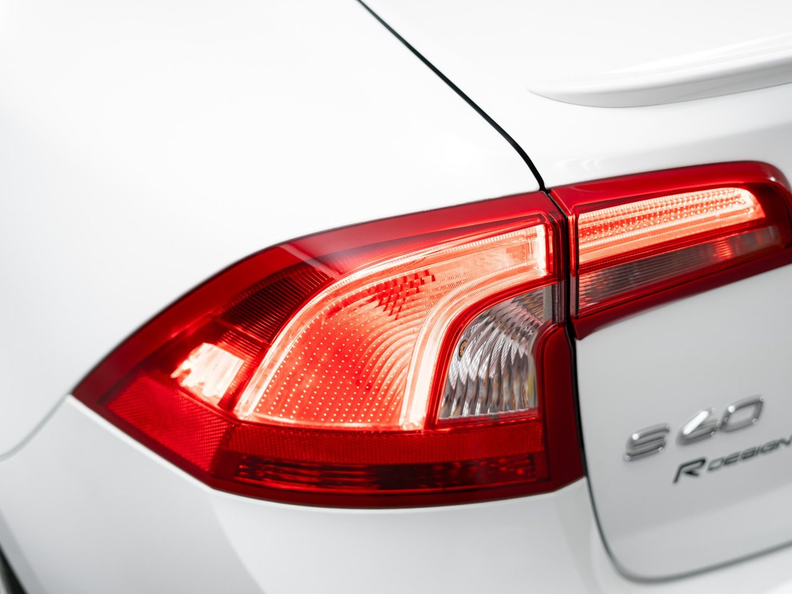 Volvo S60 2.0 2016 - Foto 5 de 20