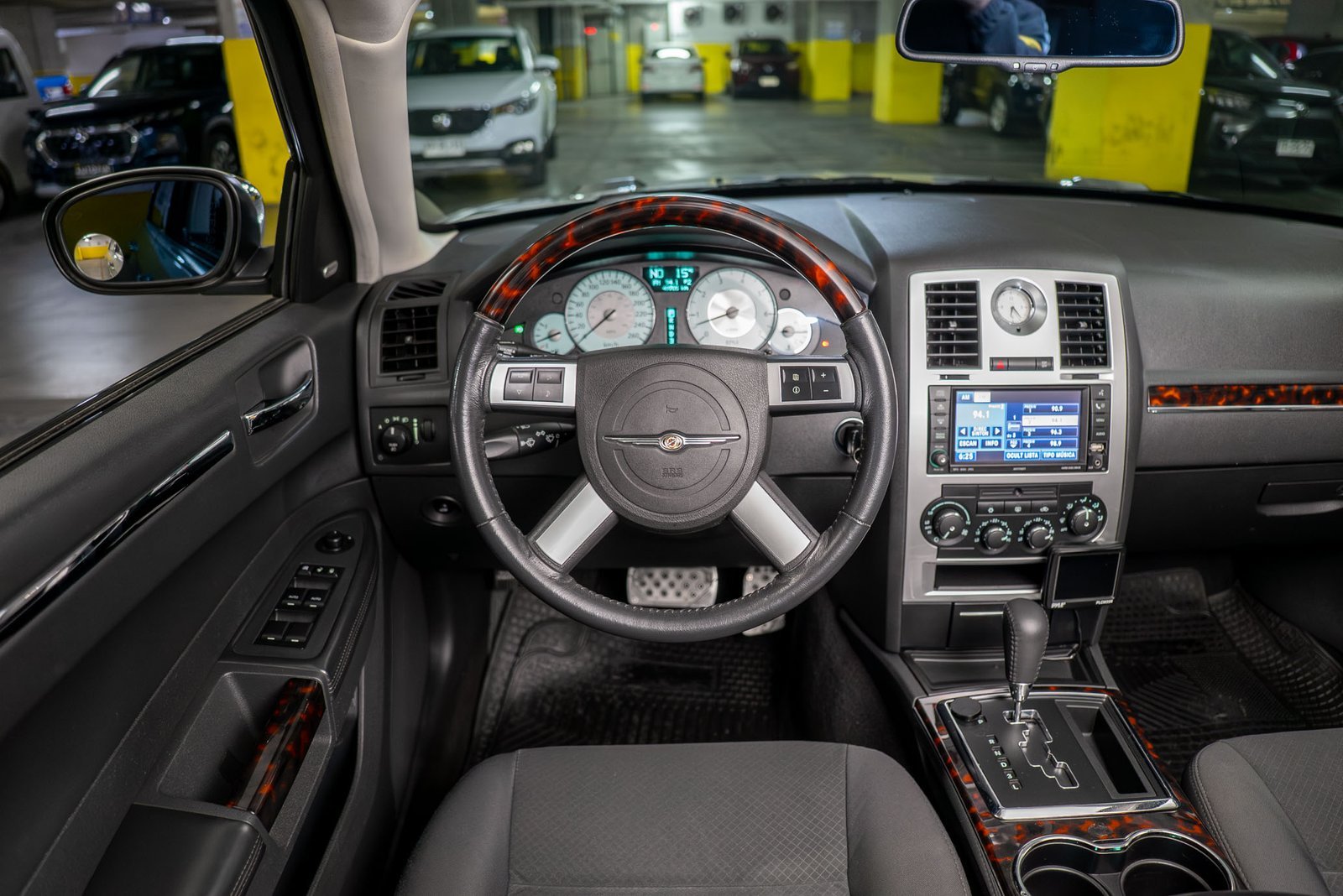 CHRYSLER 300c 2.7 2009 - Imagen 3 de 20