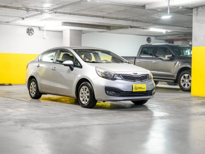 Kia Rio4 1.4 2013 - Imagen 6 de 16