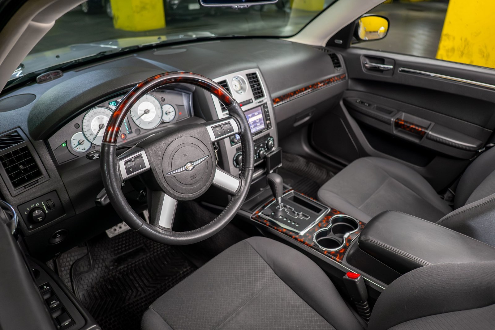 CHRYSLER 300c 2.7 2009 - Imagen 11 de 20