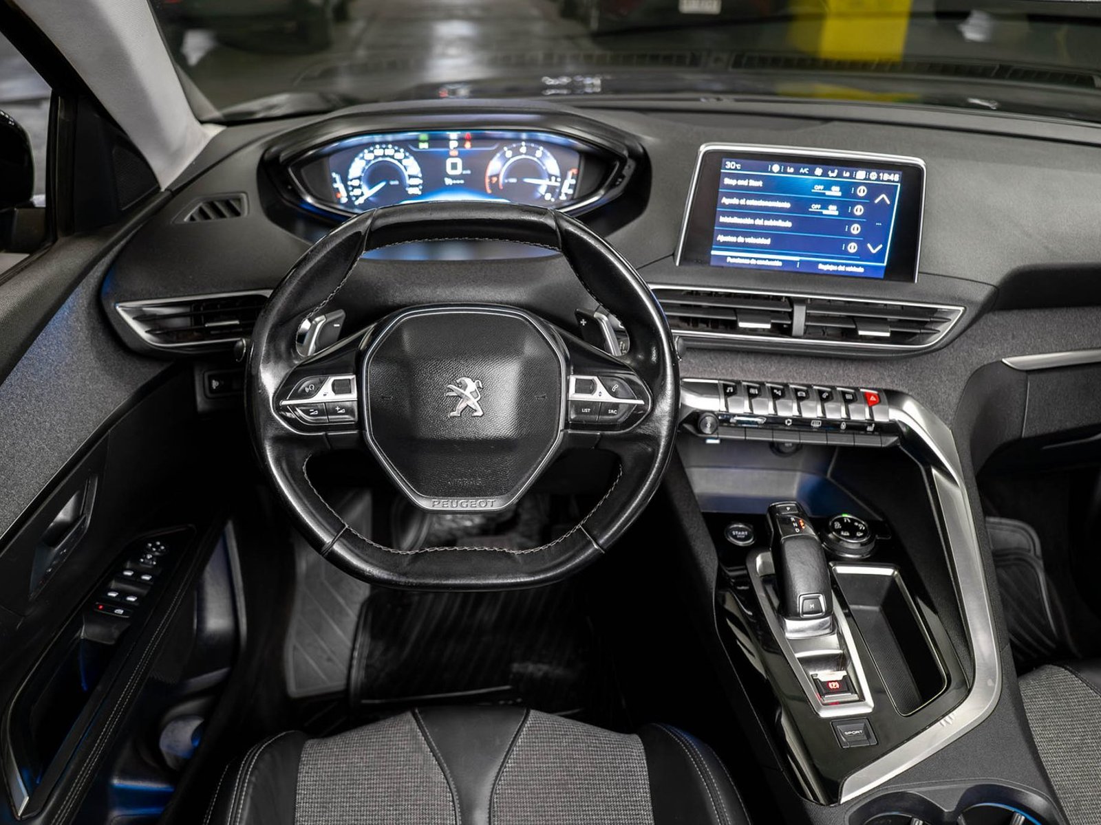 Peugeot 5008 1.6 2018 - Foto 3 de 20