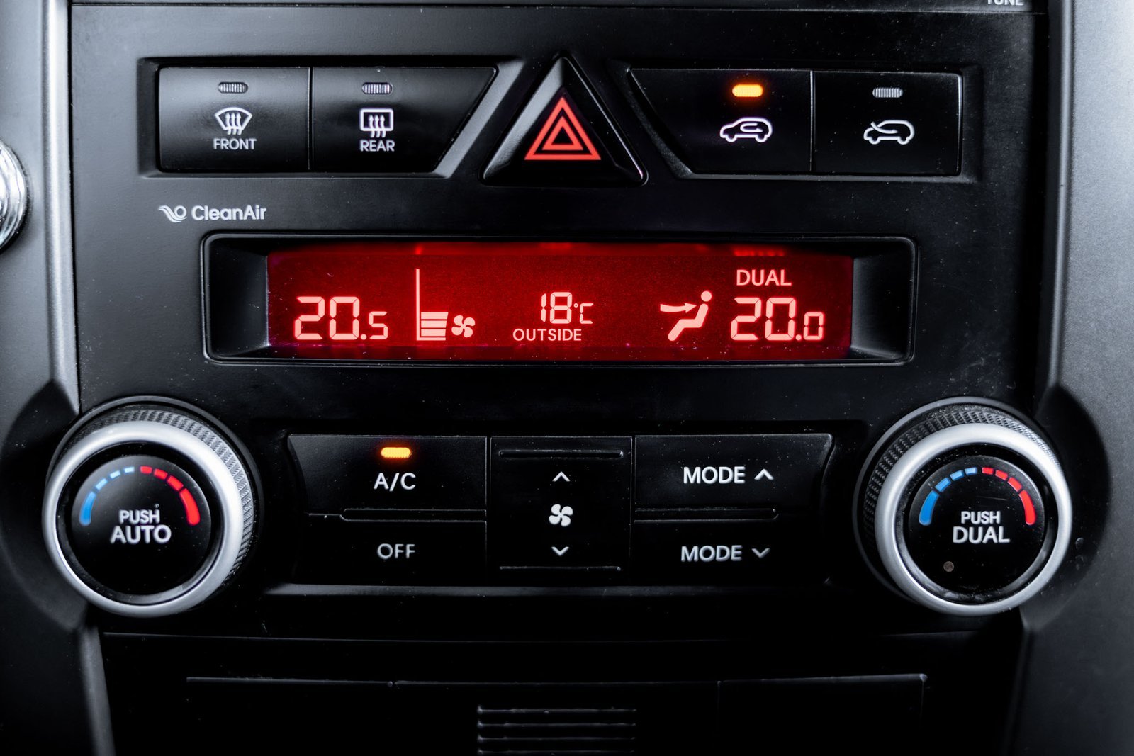 Kia Sorento 2.4 2010 - Imagen 15 de 18