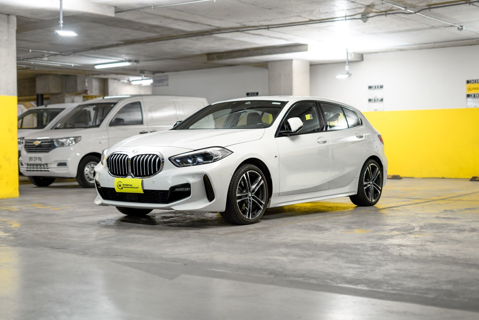 BMW 118i 1.5 2021 - Imagen 6 de 20