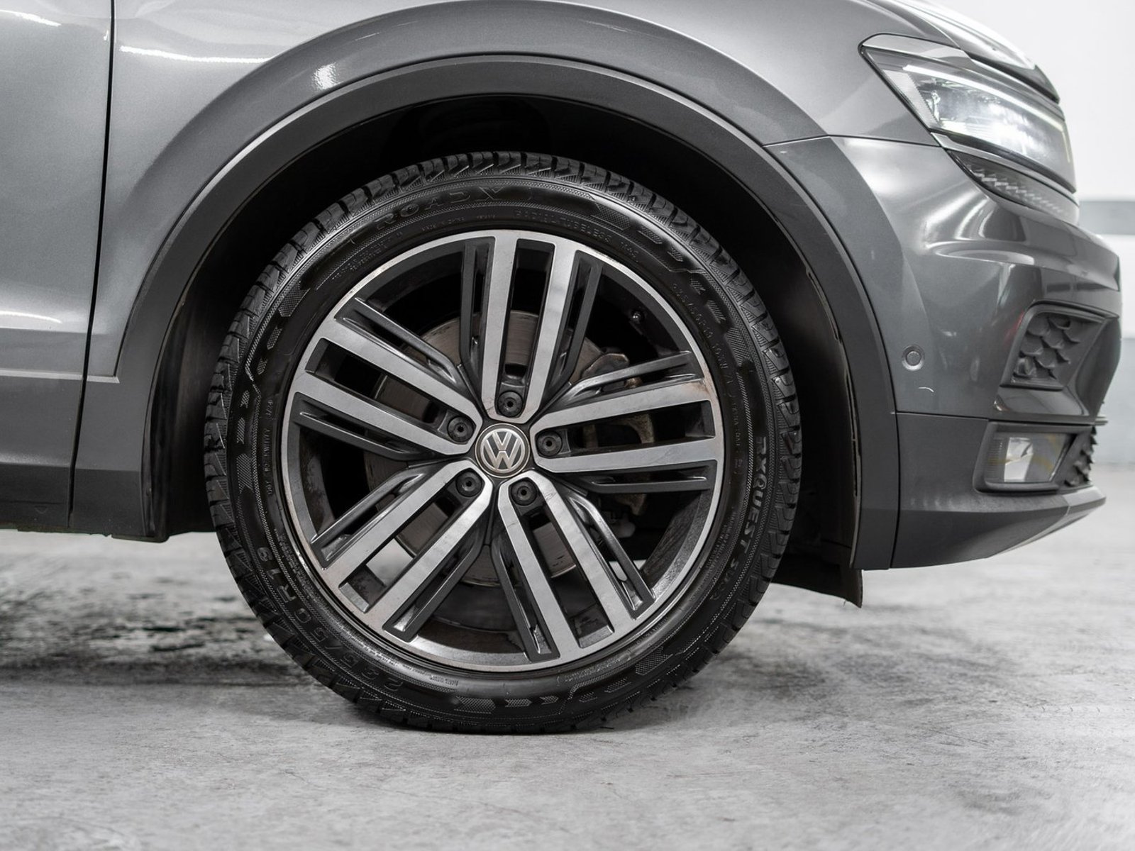 Volkswagen Tiguan 2.0 2019 - Foto 2 de 20