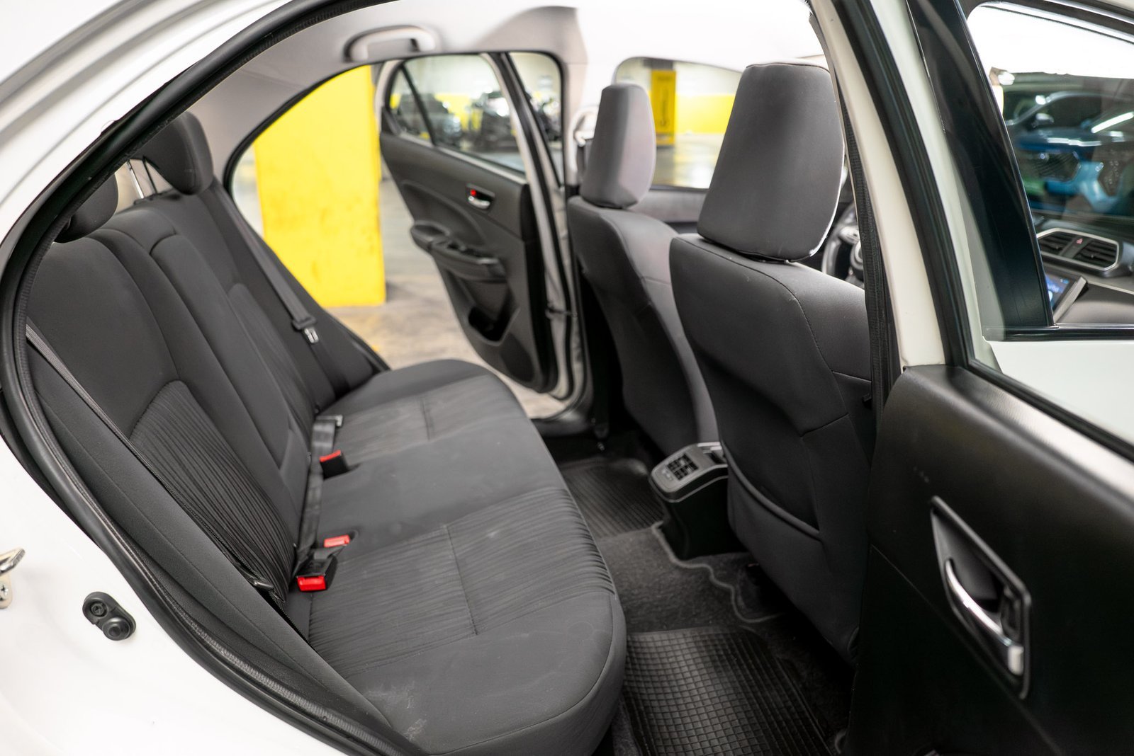 Suzuki Dzire 1.2 2023 - Imagen 4 de 17