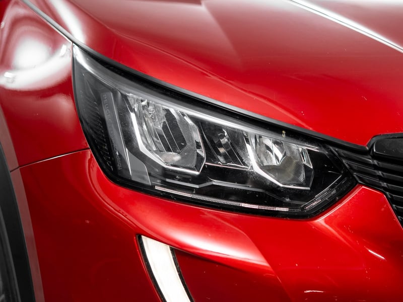 Peugeot 2008 1.5 2021 - Imagen 11 de 19