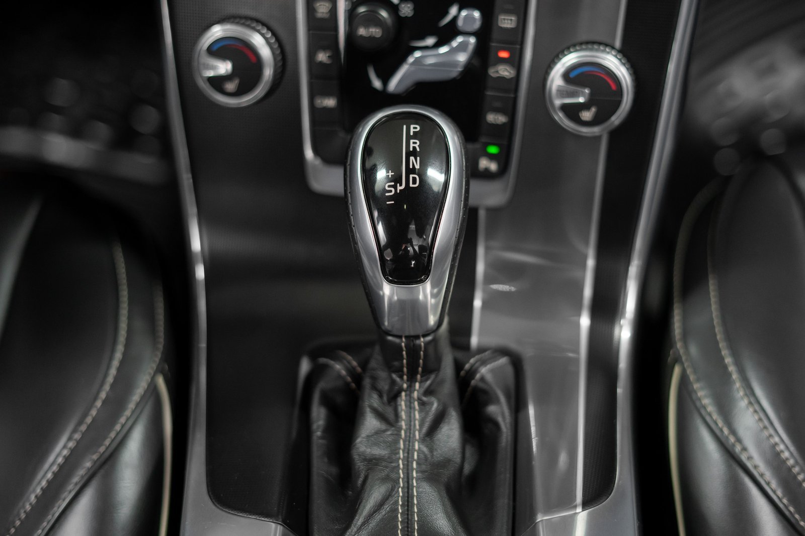 Volvo S60 2.0 2016 - Imagen 18 de 20