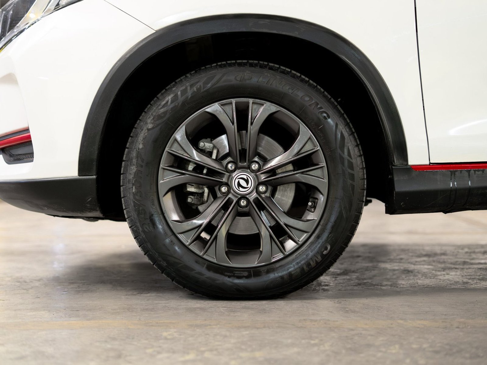 DFSK Suv 500 1.5 2023 - Foto 2 de 17