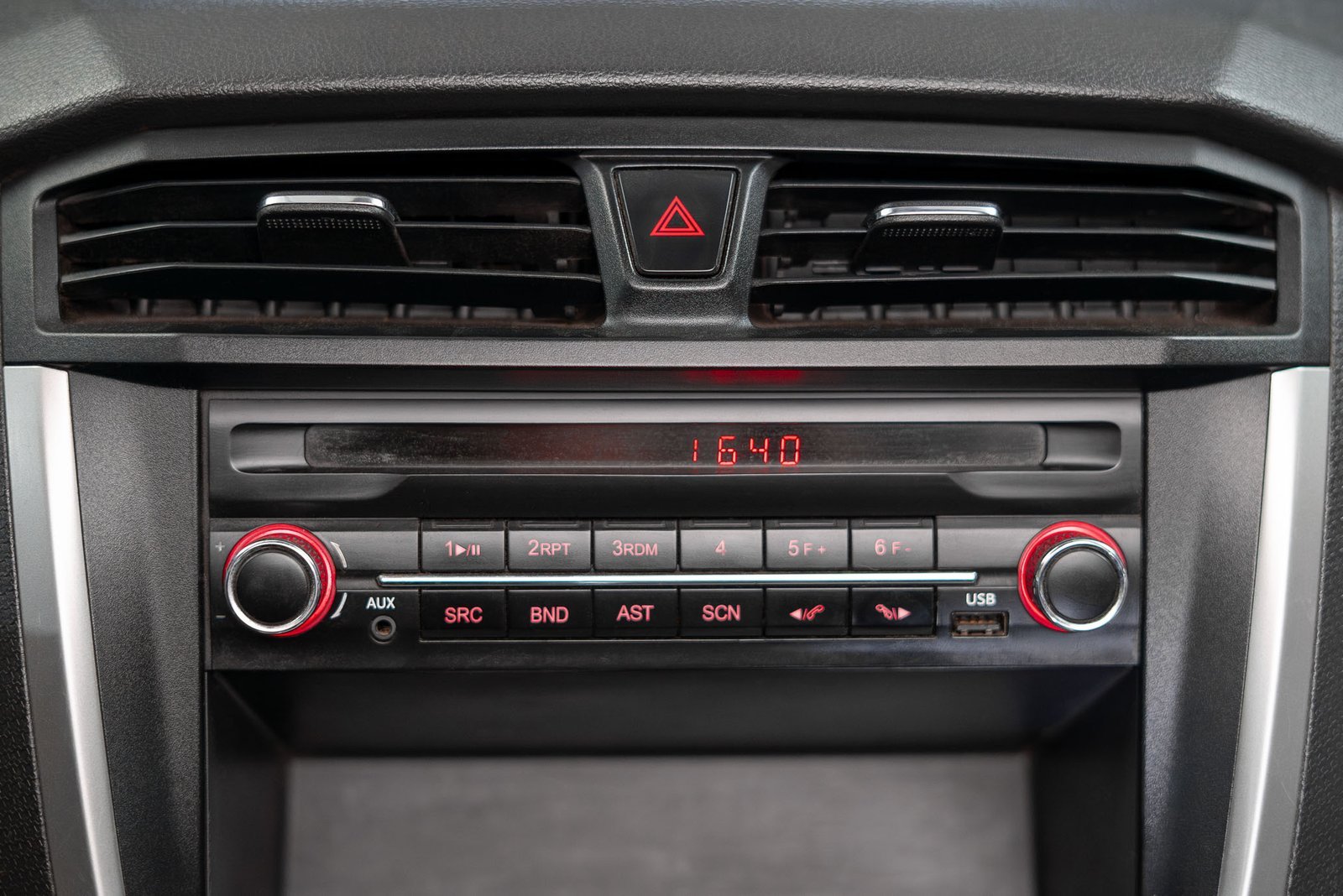 Maxus T60 2.8 2019 - Imagen 16 de 18