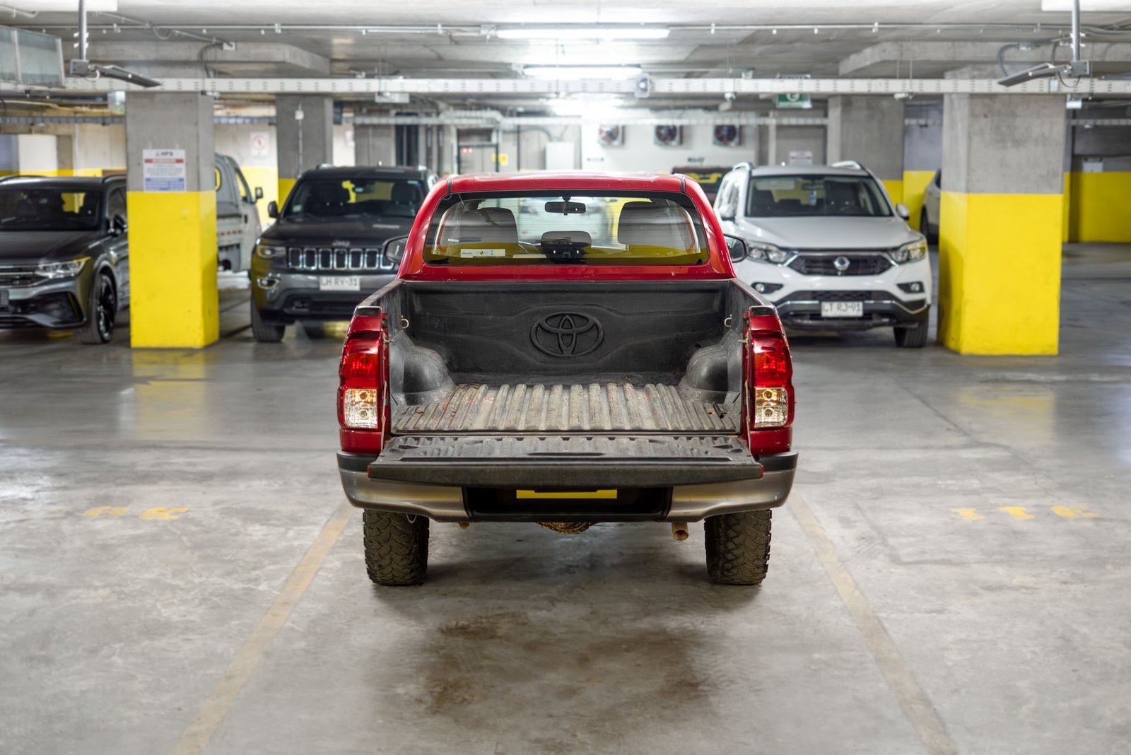 Toyota Hilux 2.4 2023 - Imagen 9 de 18
