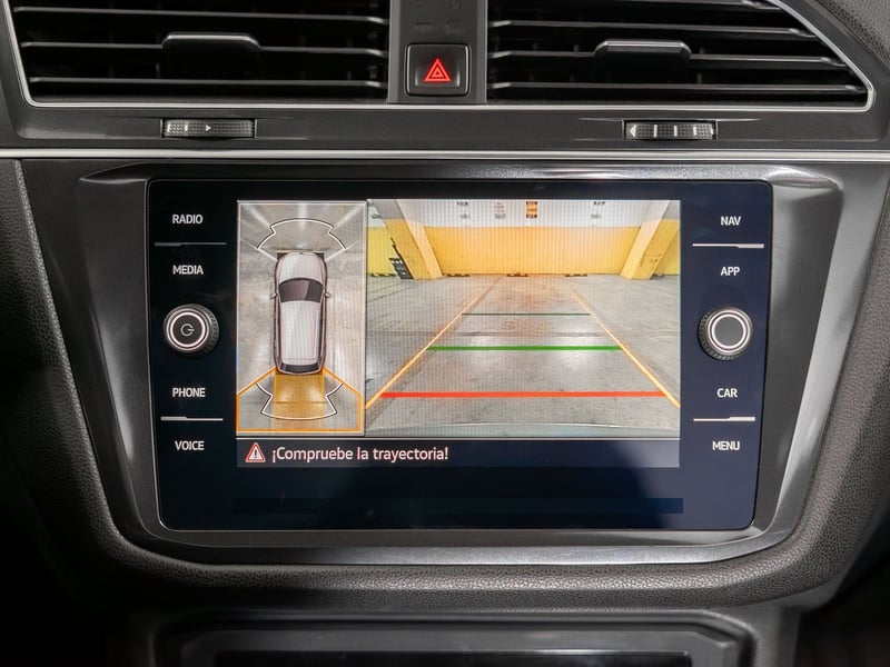 Volkswagen Tiguan 2.0 R-line 2023 - Imagen 15 de 20