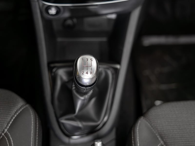 Renault Clio 1.2 2018 - Imagen 16 de 17