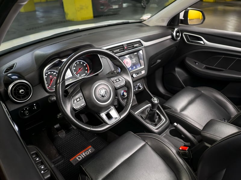 MG Zs 1.5 2018 - Imagen 11 de 17