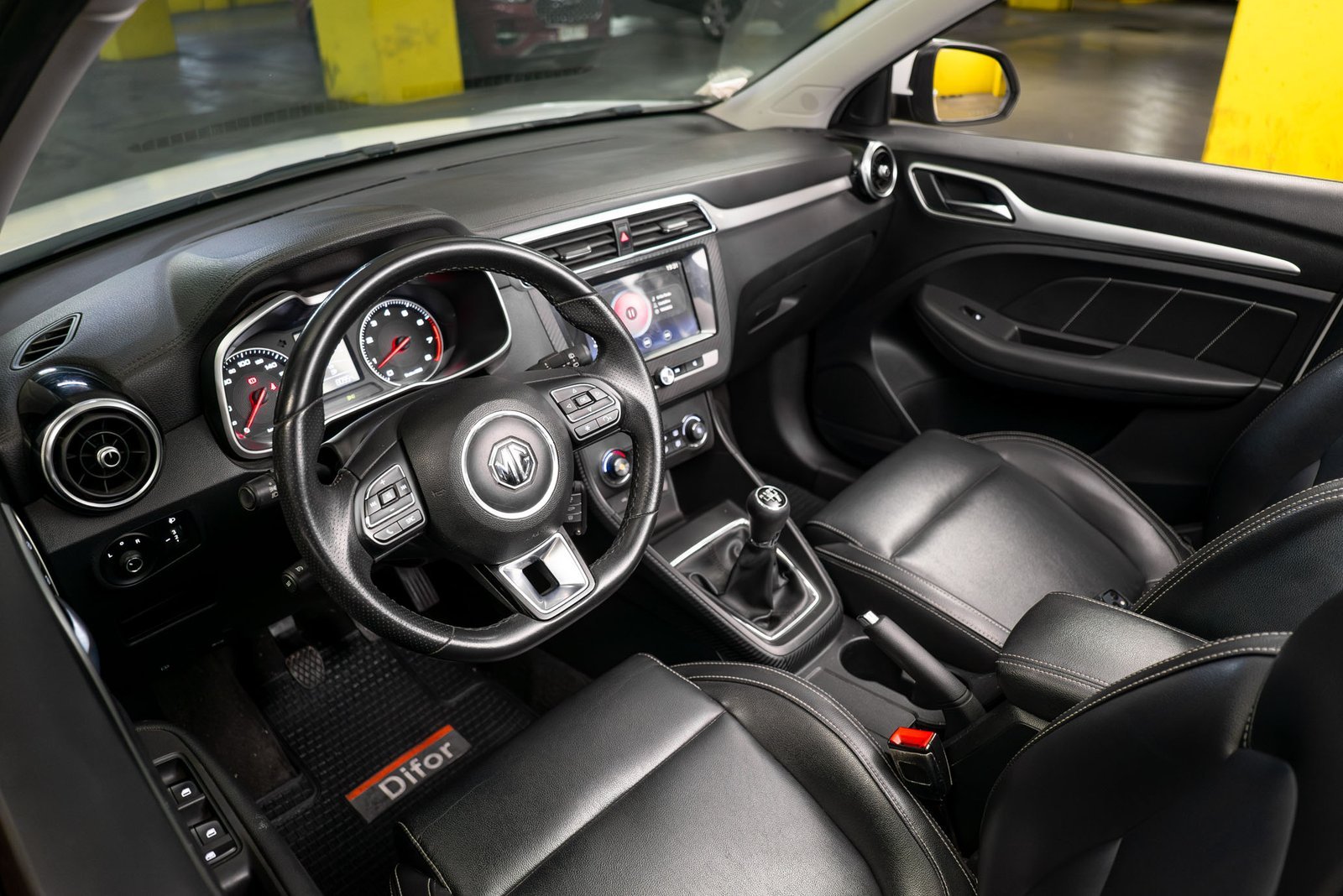 MG Zs 1.5 2018 - Imagen 11 de 17