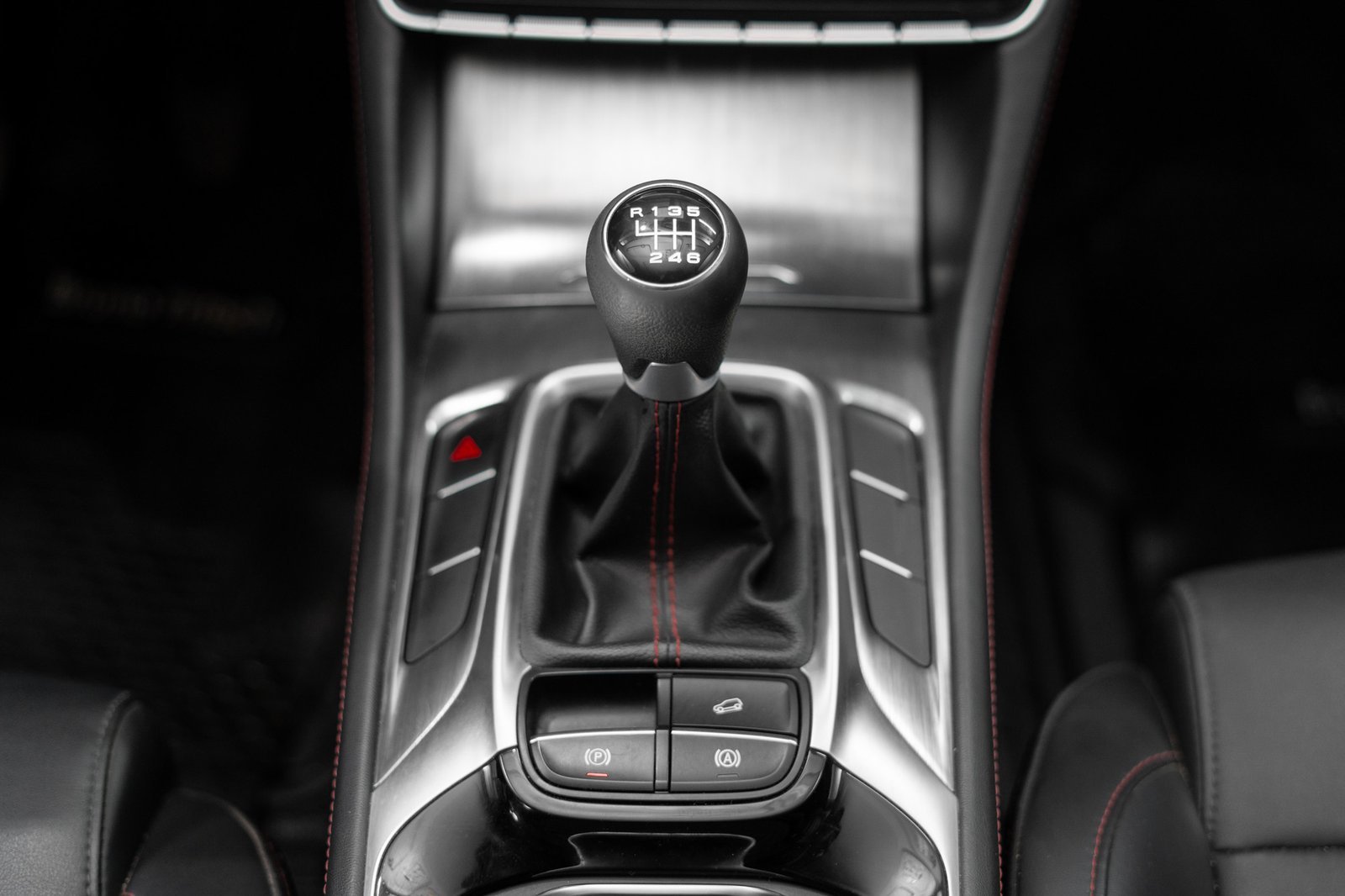 MG Hs 1.5 2023 - Imagen 17 de 19