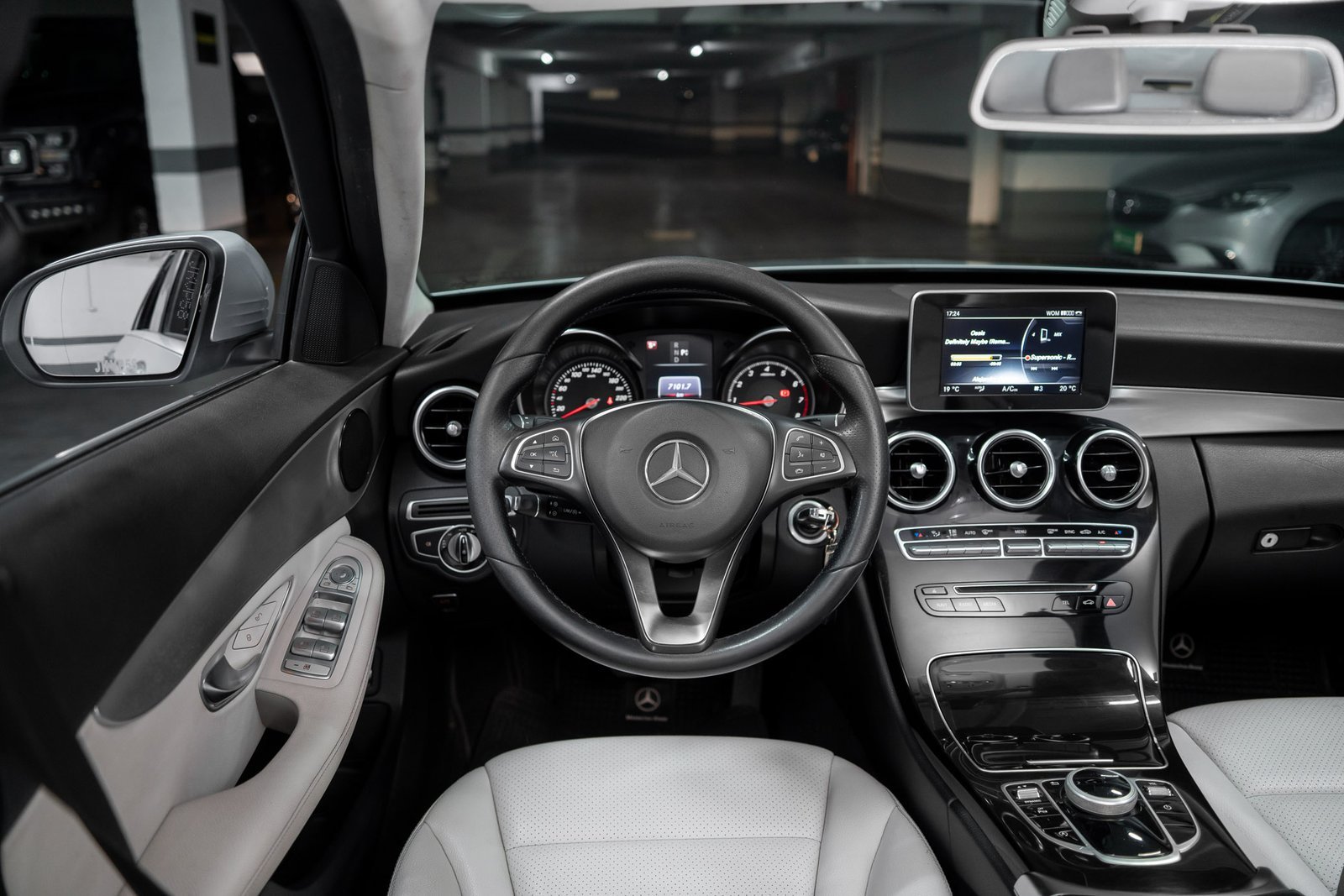Mercedes-Benz C180 1.6 2017 - Imagen 3 de 18
