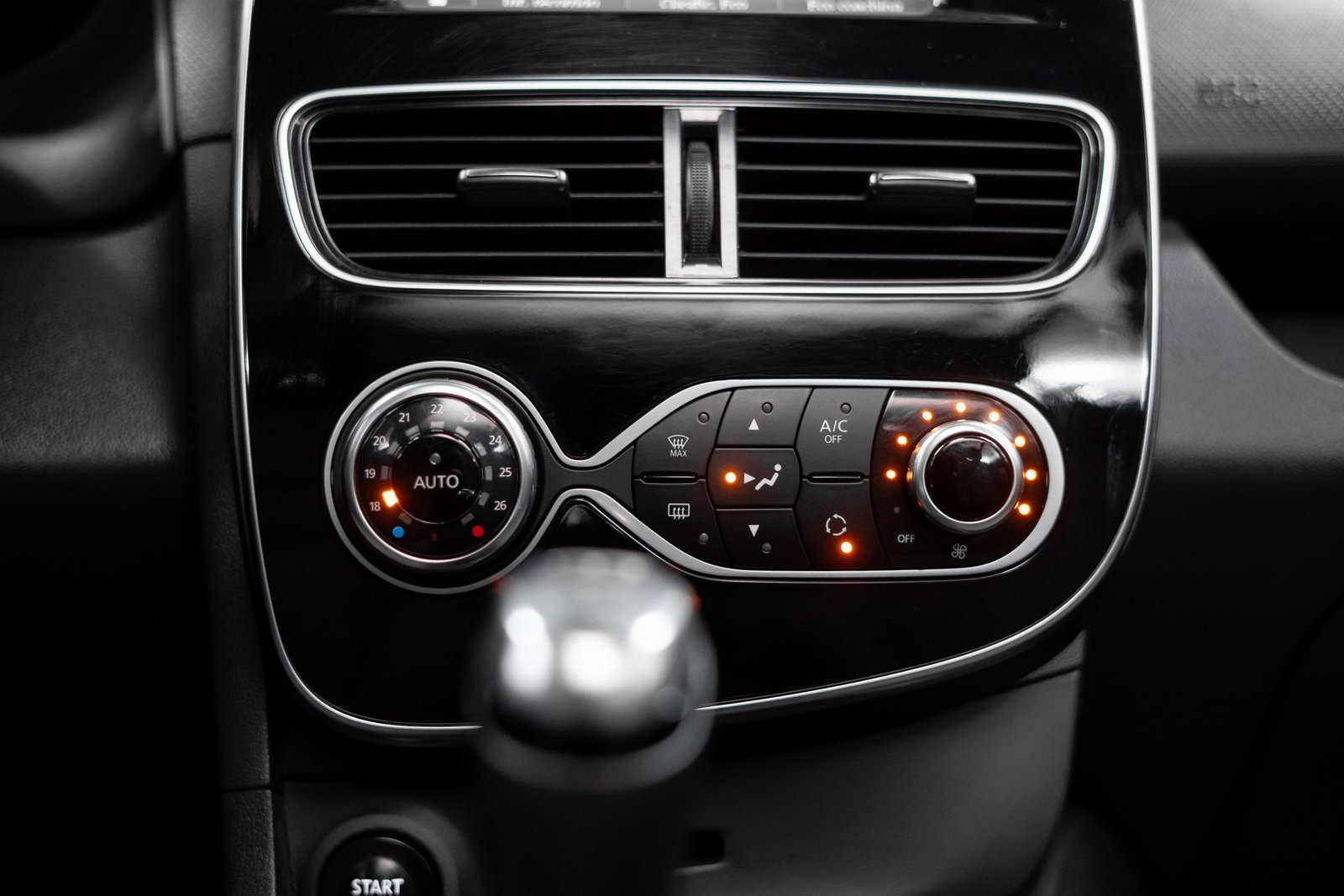Renault Clio 1.2 2018 - Imagen 16 de 17