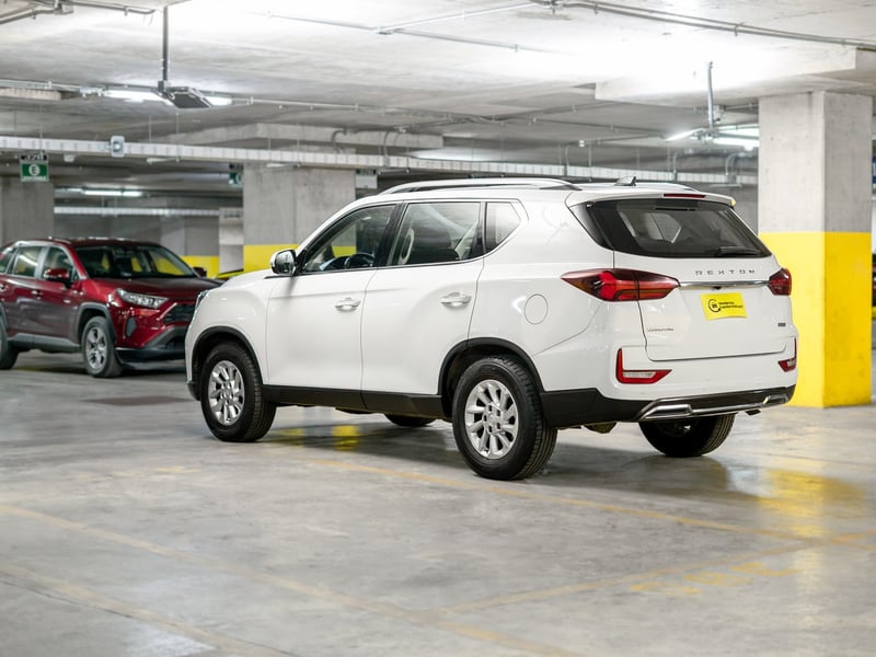 SsangYong Rexton 2.2 2022 - Imagen 9 de 19