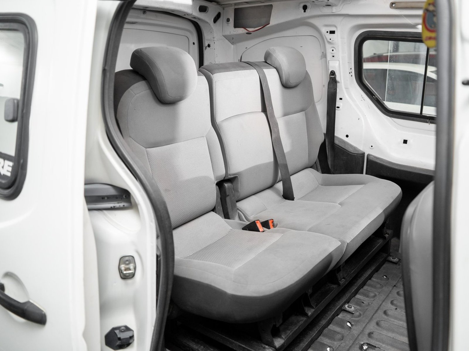 Citroën Berlingo 1.6 2014 - Foto 4 de 15