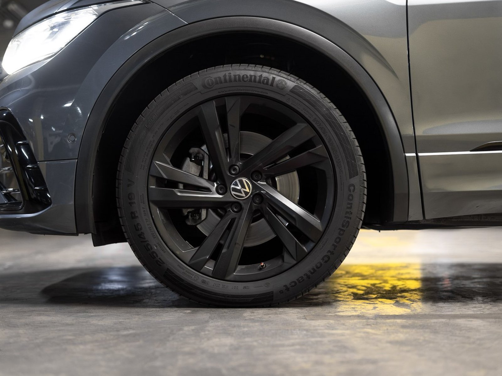 Volkswagen Tiguan 2.0 R-line 2023 - Foto 2 de 20