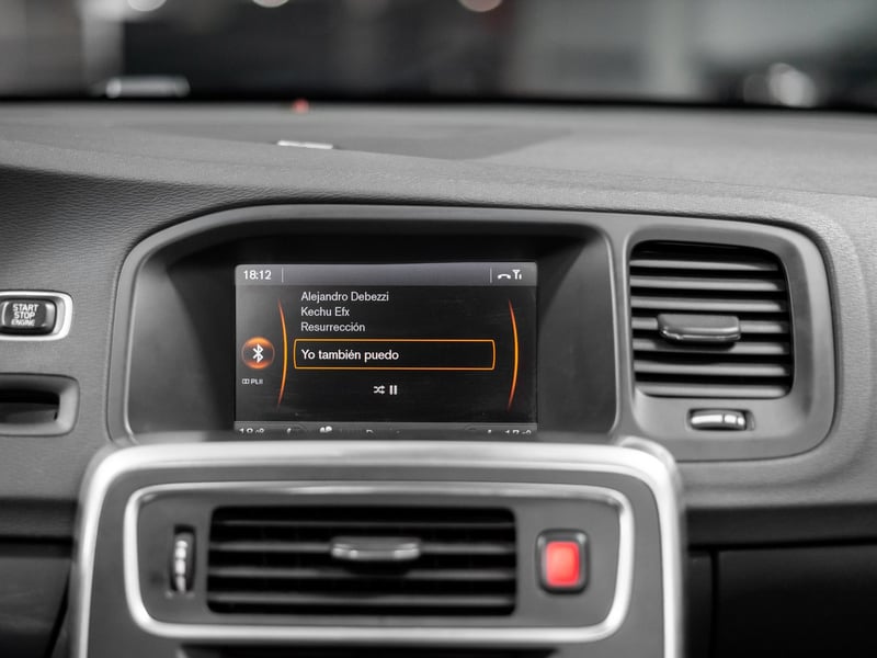 Volvo V60 3.0 2012 - Imagen 14 de 18