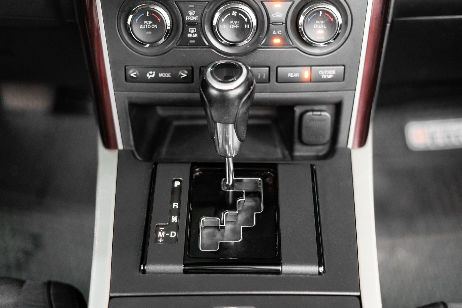 Mazda Cx9 3.7 2014 - Imagen 17 de 19
