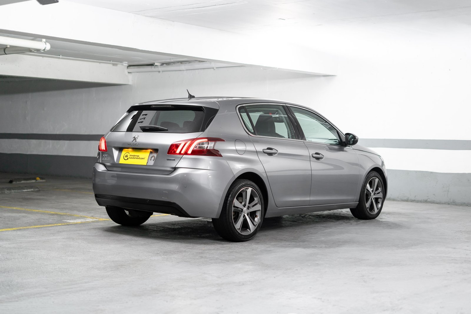 Peugeot 308 1.6 2016 - Imagen 6 de 20