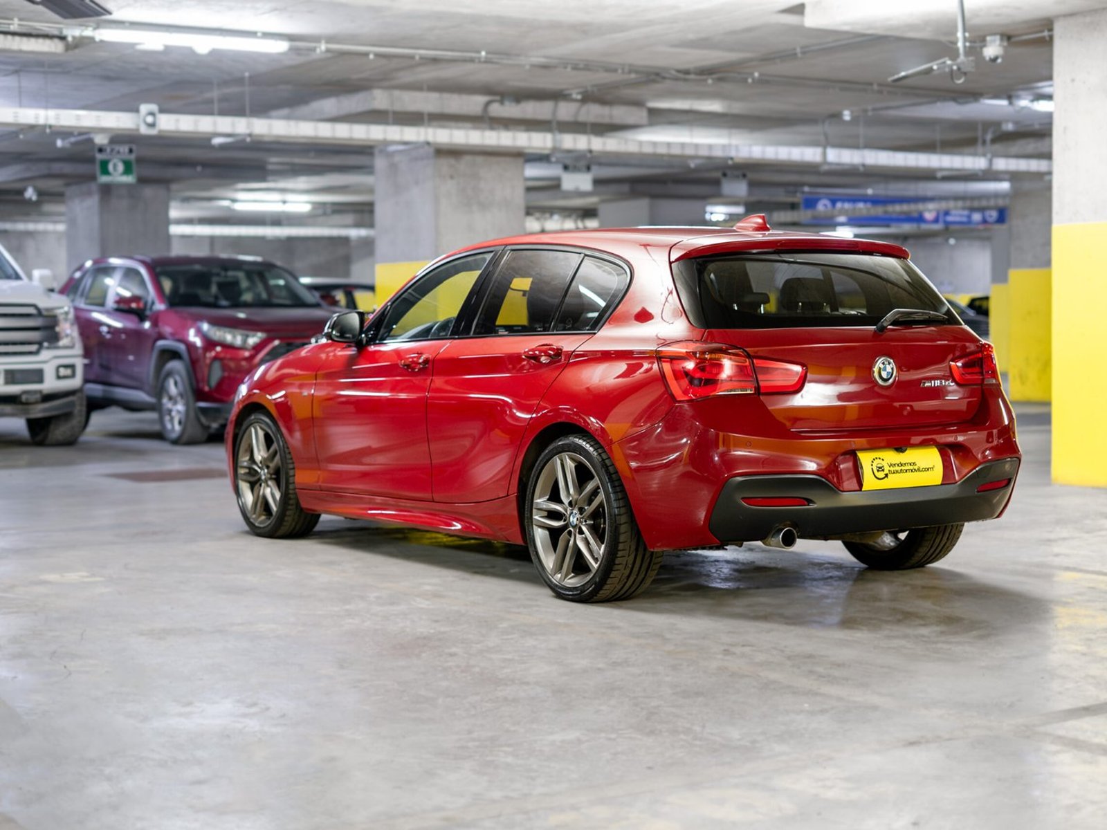 BMW 118d 2.0 2019 - Foto 5 de 13