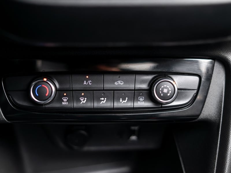 Opel Corsa 1.2 2022 - Imagen 15 de 17