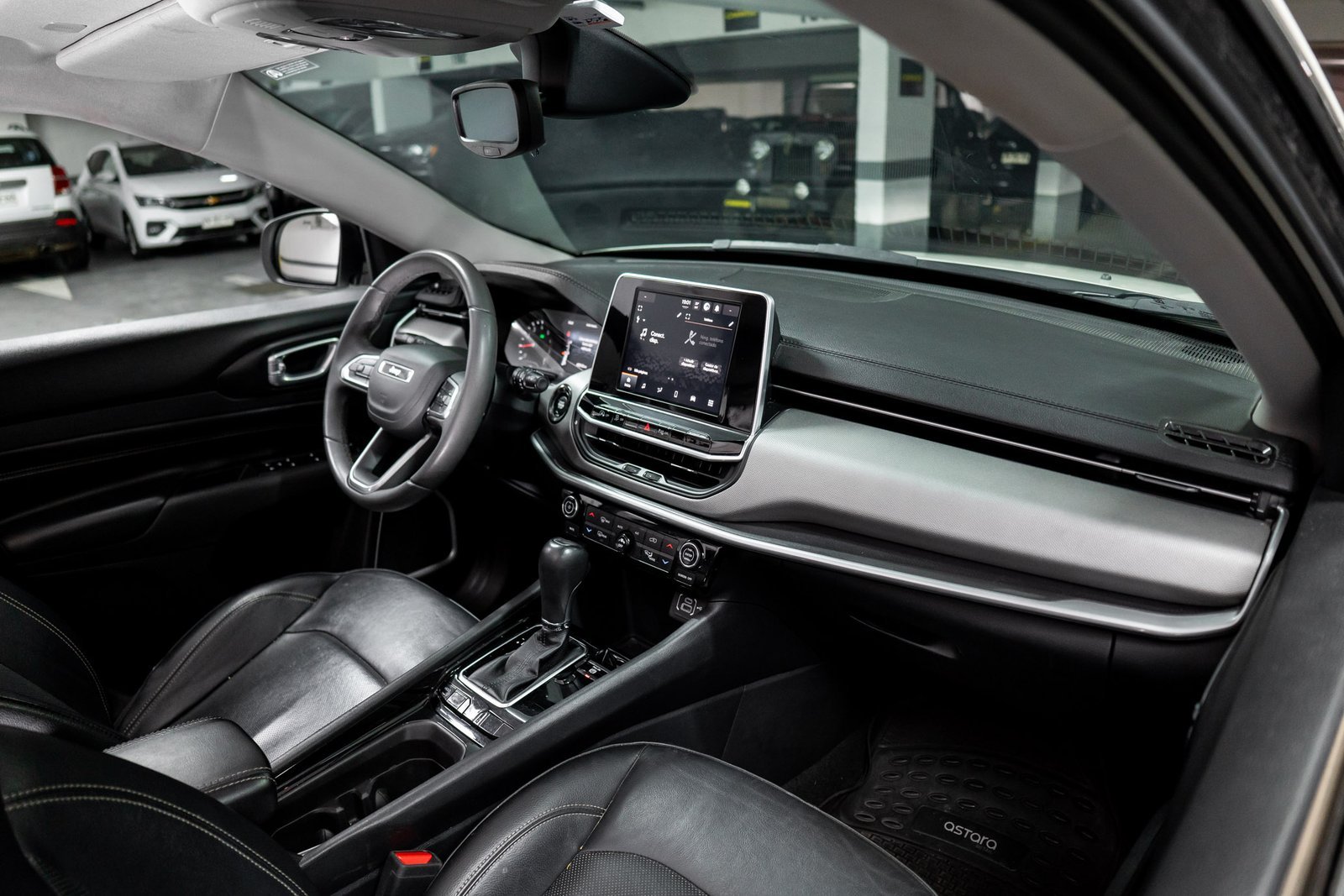 Jeep Compass 1.3 2023 - Imagen 16 de 20