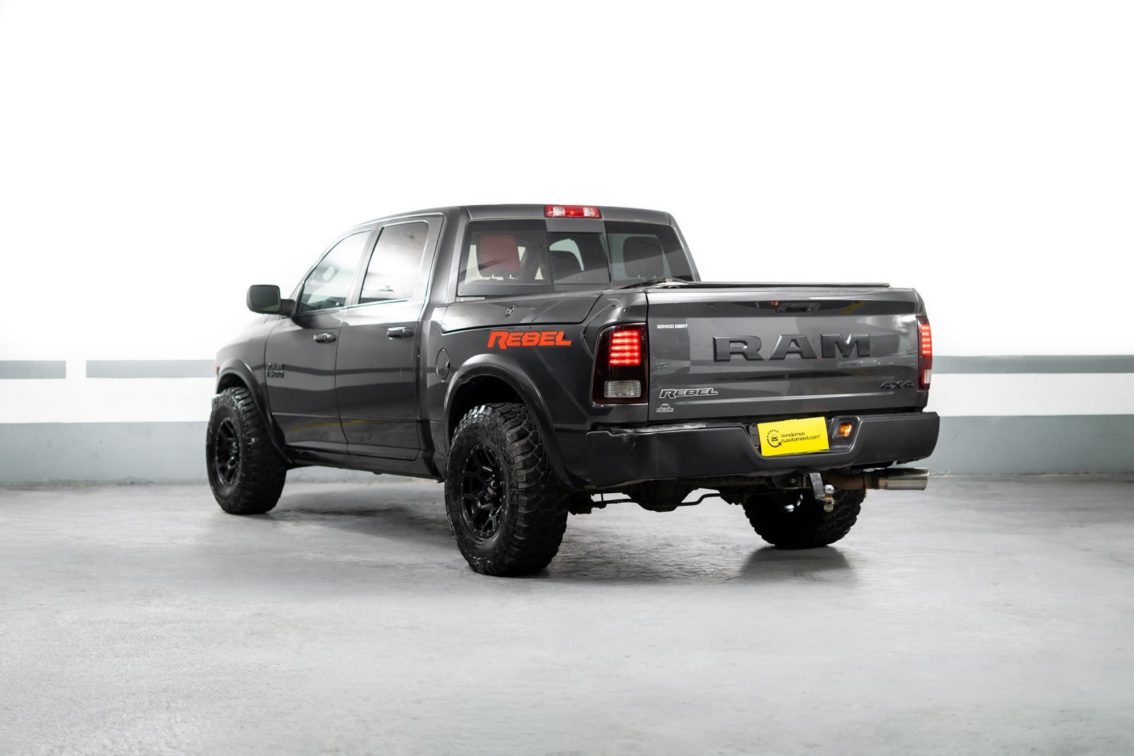 RAM 1500 Rebel 3.6 2018 - Imagen 13 de 20