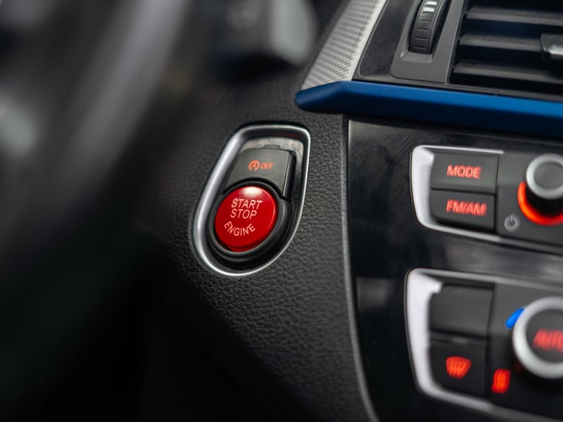BMW 118d 2.0 2019 - Imagen 13 de 13