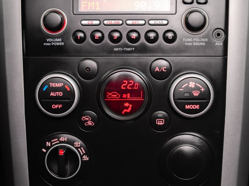 Suzuki Grand Nomade 2.4 2016 - Imagen 4 de 12