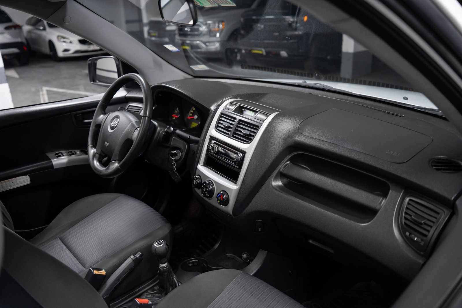 Kia Sportage Pro 2.0 2010 - Imagen 12 de 17