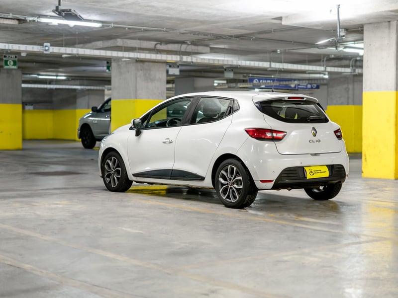 Renault Clio 1.2 2018 - Imagen 9 de 17