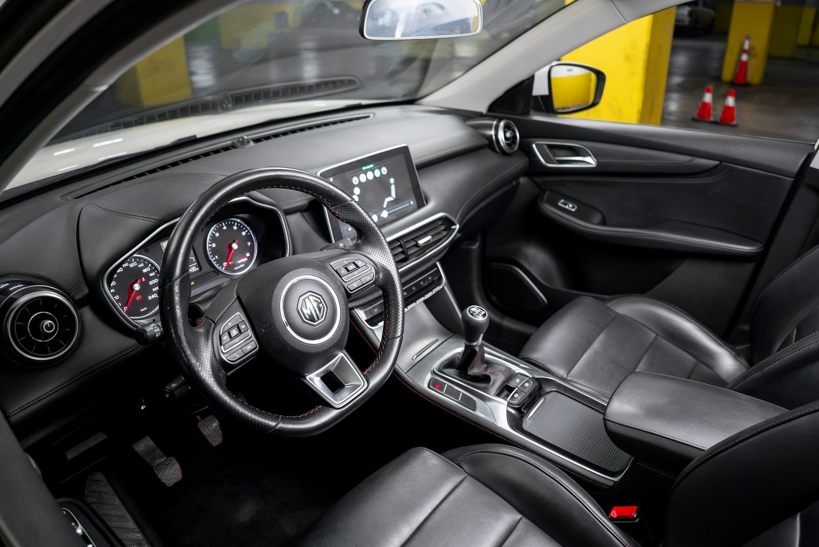 MG Hs 1.5 2022 - Imagen 13 de 20