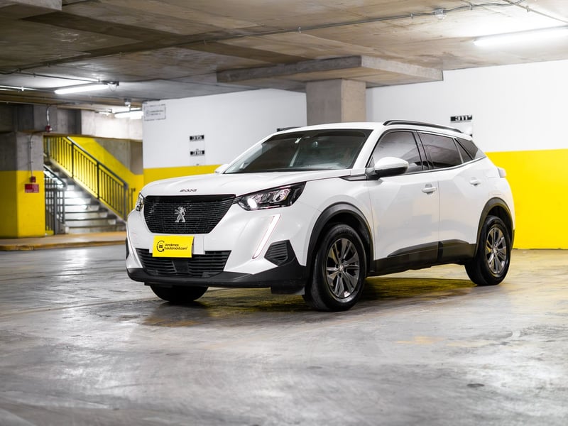 Peugeot 2008 1.5 2021 - Imagen 10 de 17