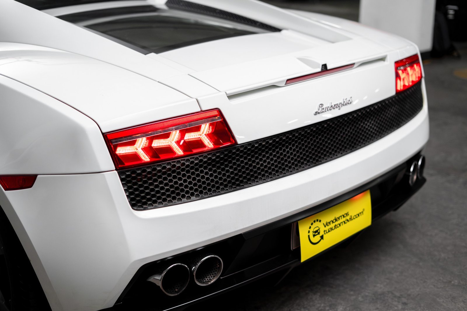 Lamborghini Gallardo 5.2 2010 - Imagen 14 de 20