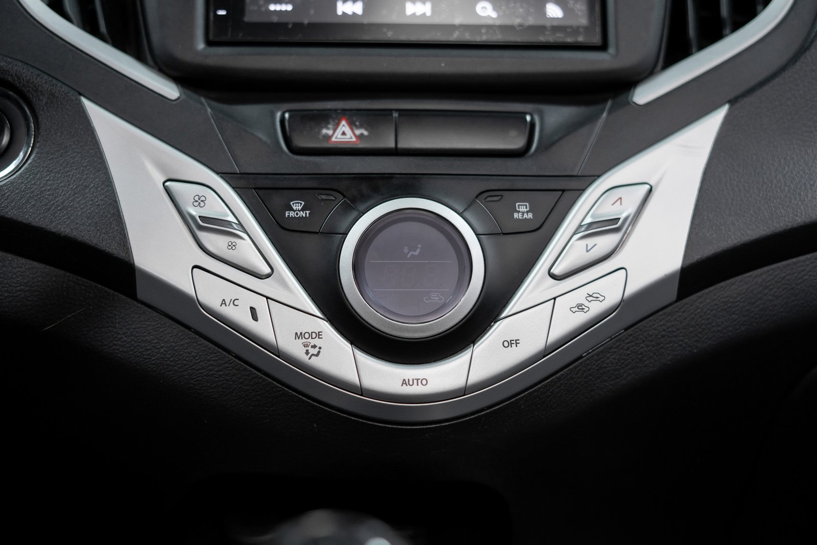 Suzuki Baleno 1.4 2019 - Imagen 17 de 19