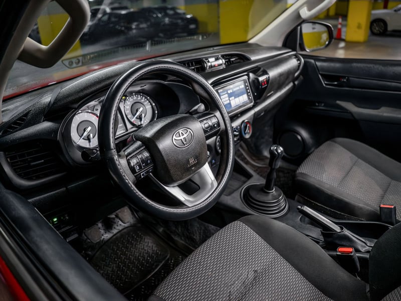 Toyota Hilux 2.4 2023 - Imagen 12 de 18