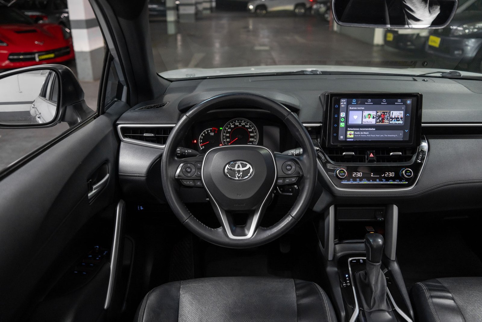 Toyota Corolla Cross 2.0 2023 - Imagen 14 de 20