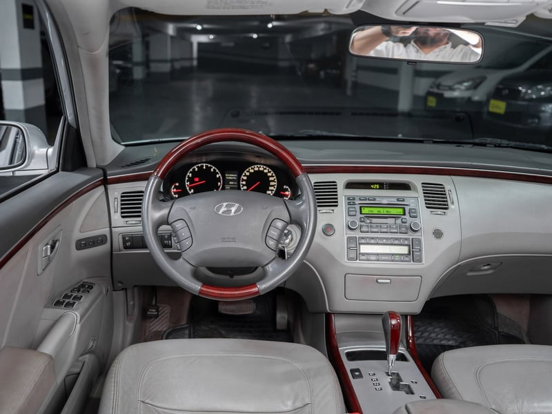 Hyundai Azera 3.3 2007 - Imagen 3 de 20