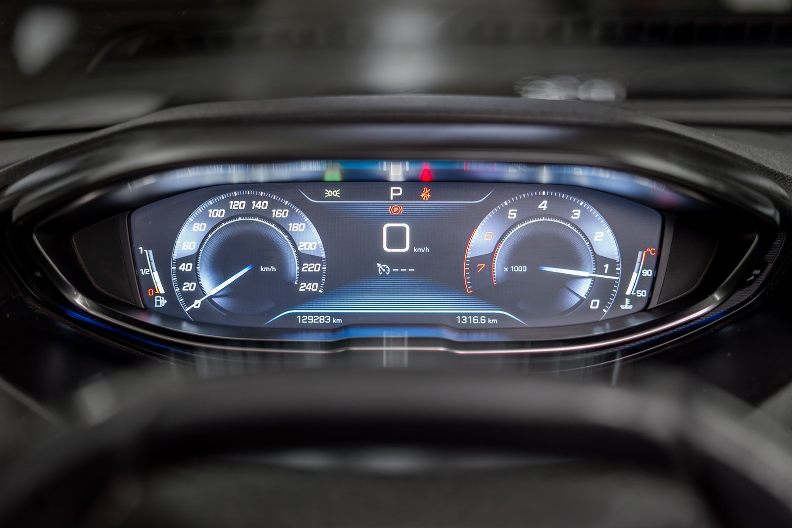 Peugeot 5008 1.6 2018 - Imagen 15 de 20