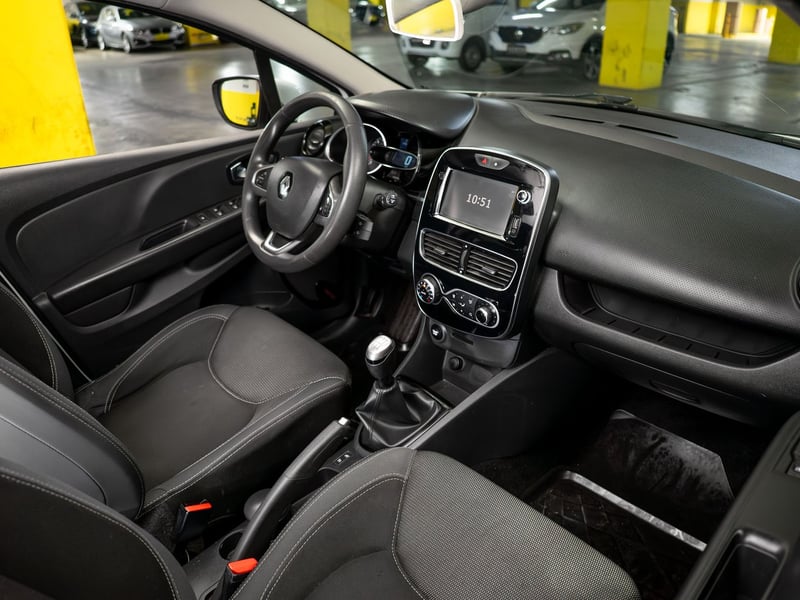 Renault Clio 1.2 2018 - Imagen 12 de 17