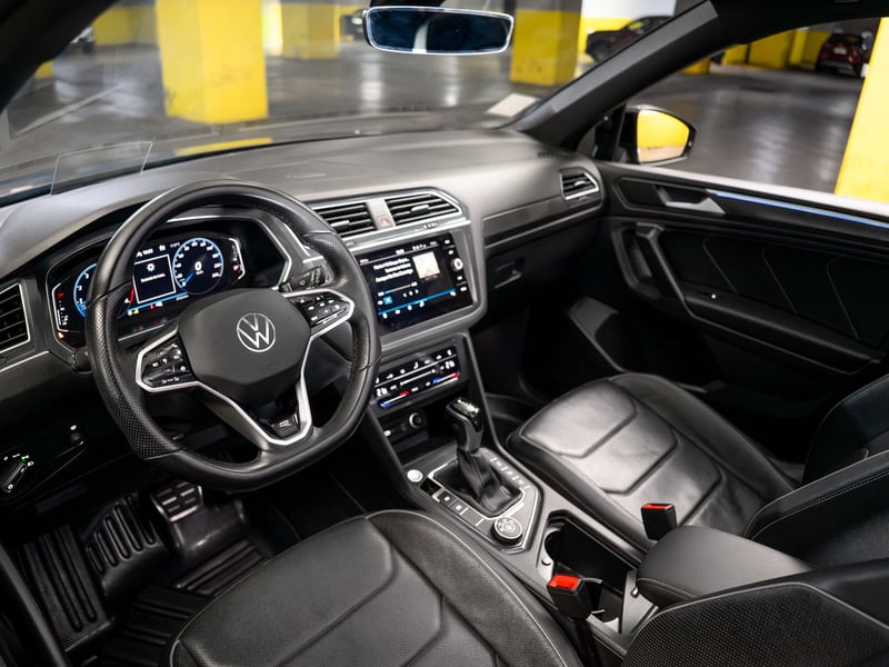Volkswagen Tiguan 2.0 R-line 2023 - Imagen 11 de 20