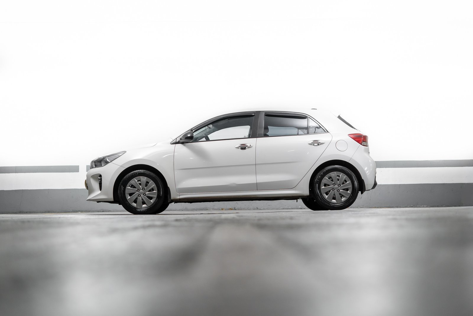 Kia Rio5 1.4 2020 - Imagen 9 de 16
